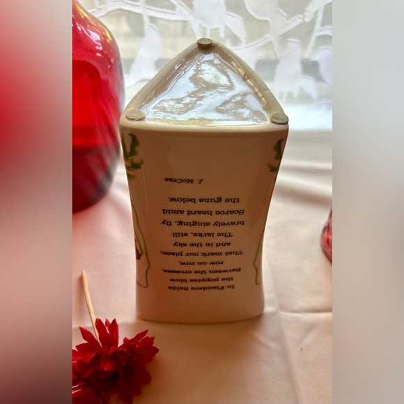 Rectangular Vase/Mug. Poppies & “Flanders Field” by J. McCrae on the side. 5.75” - Picture 8 of 14